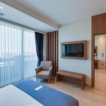 Ramada By Wyndham Istanbul Old City Istambul Exterior foto